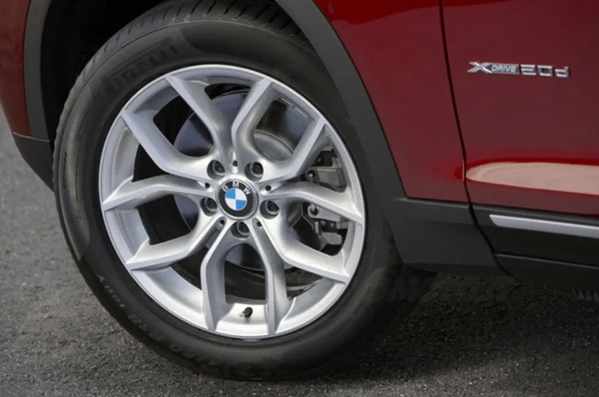 Nuova BMW X3 (16)