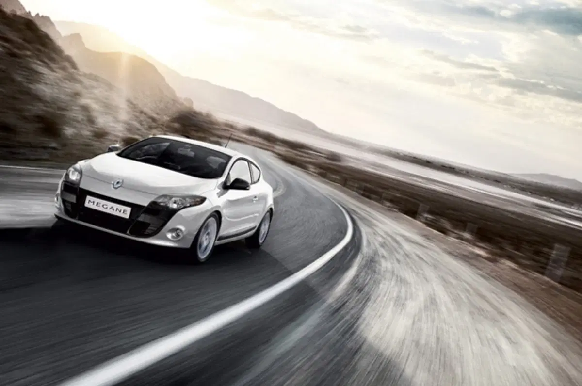 Renault Megane Coupè e Laguna Coupè Wave Edition