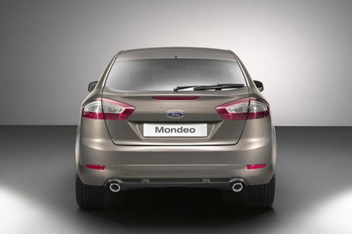 Ford Mondeo restyling - M.Y. 2011 (12)
