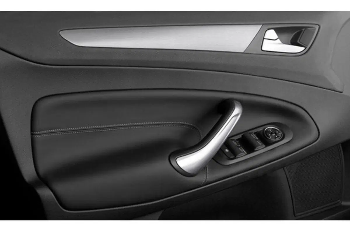 Ford Mondeo restyling - M.Y. 2011 (18)