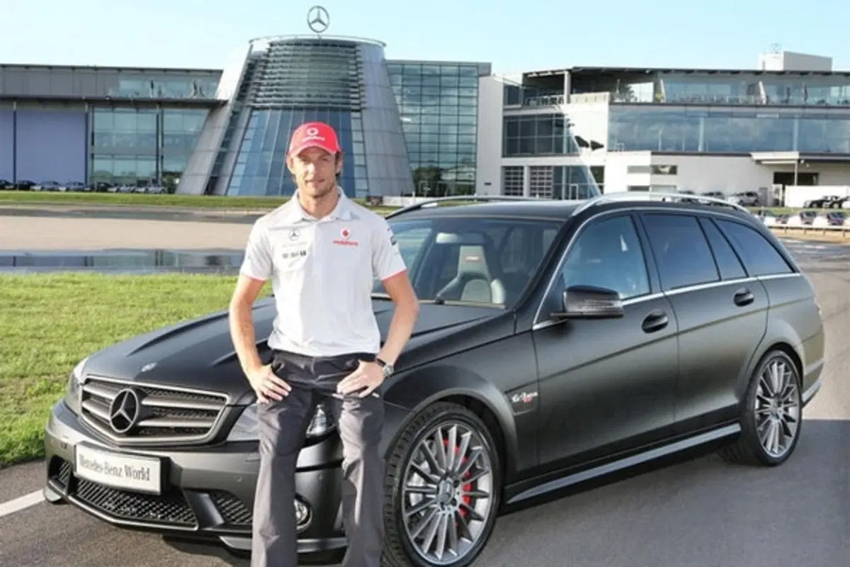 Mercedes C63 AMG DR 520
