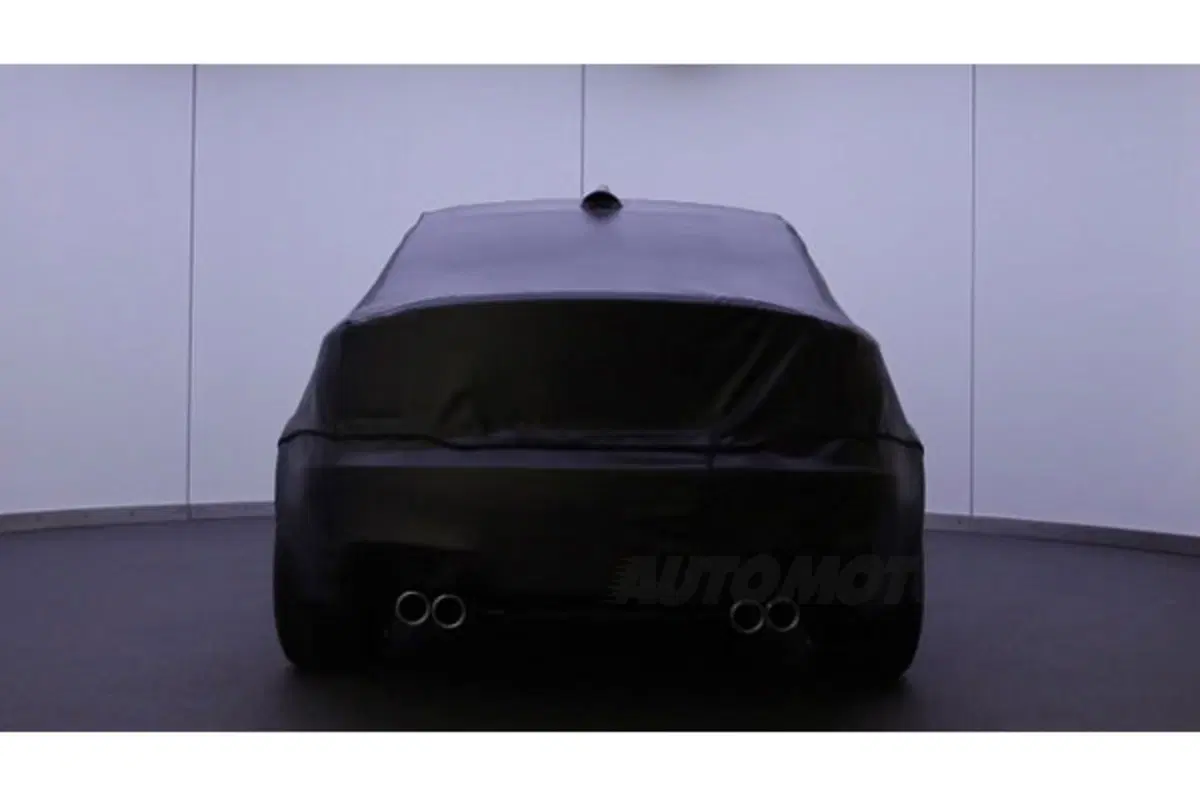 BMW Serie 1 M Coupè - preview (8)