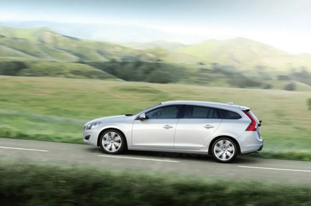 Nuova Volvo V60 (5)