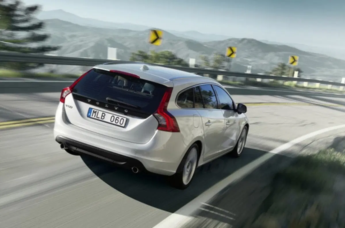 Nuova Volvo V60 (7)