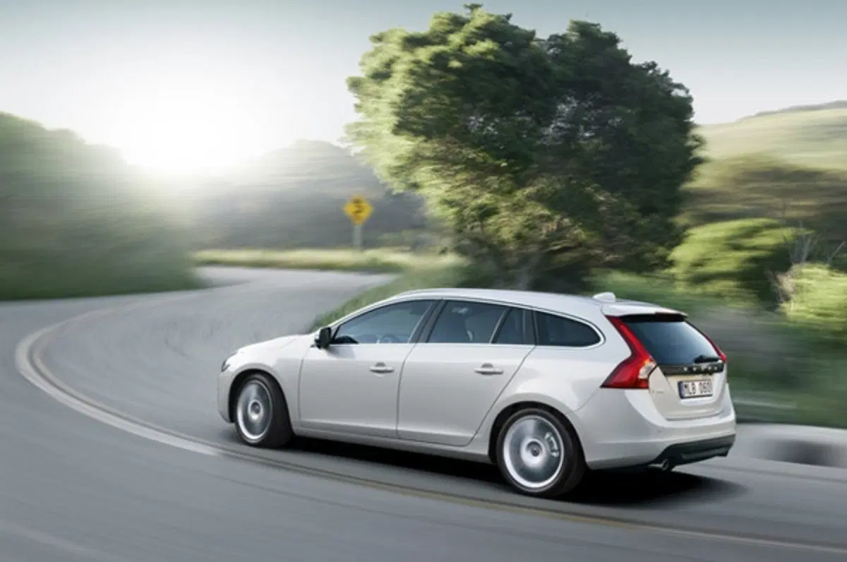Nuova Volvo V60 (12)