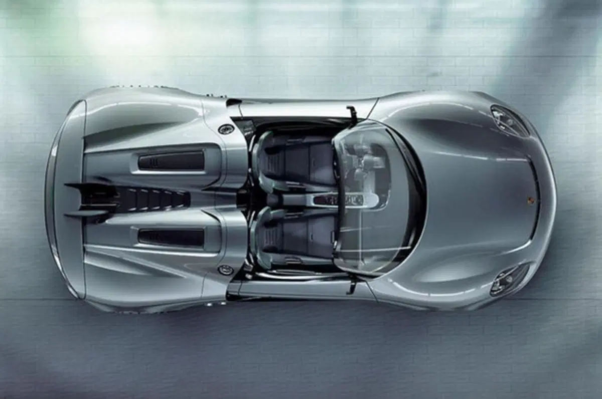 Porsche 918 Spyder (8)