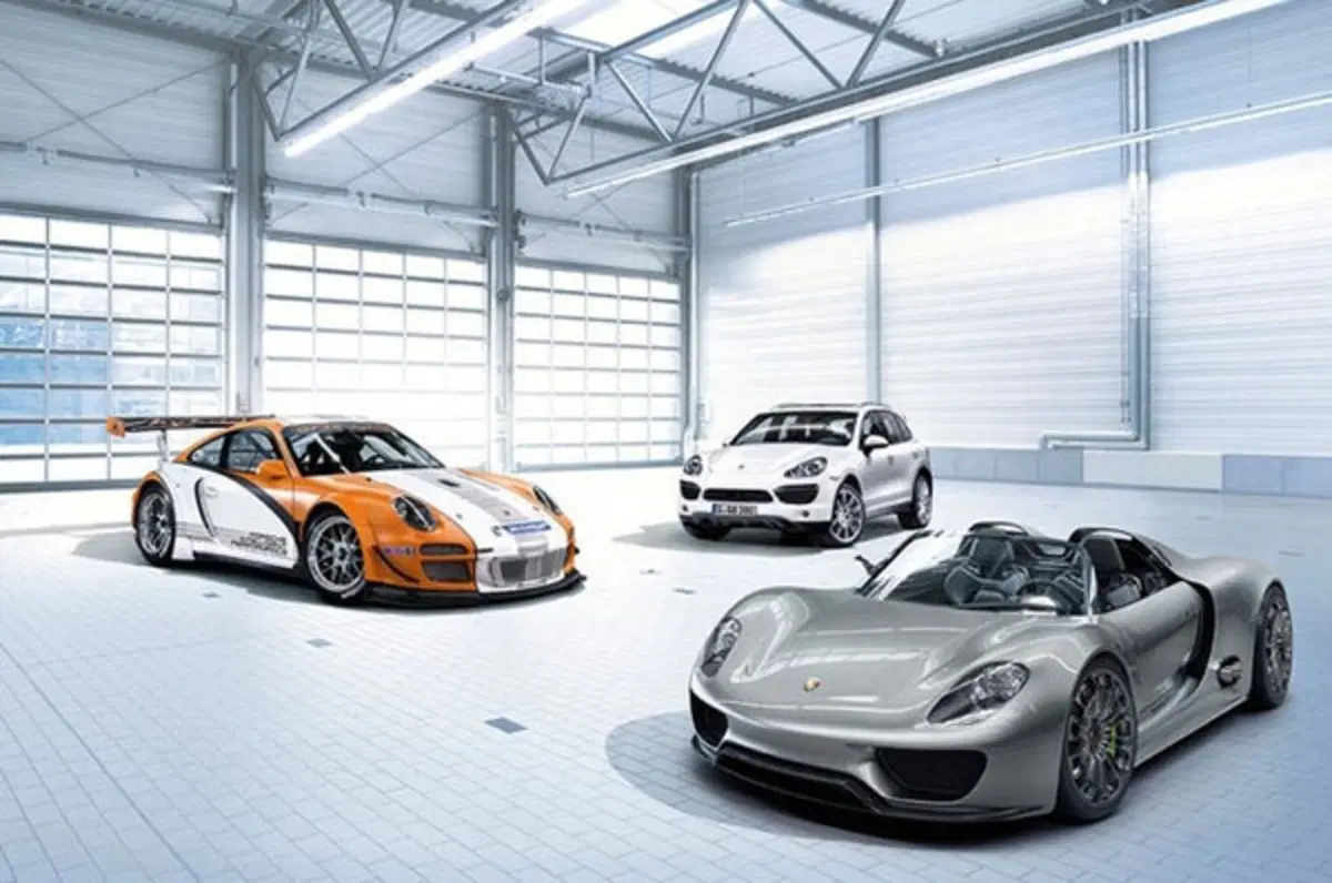 Porsche 918 Spyder (14)