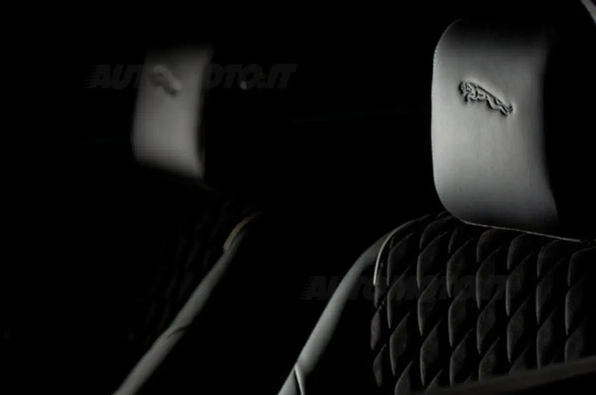 Jaguar XJ75 Platinum Concept (13)
