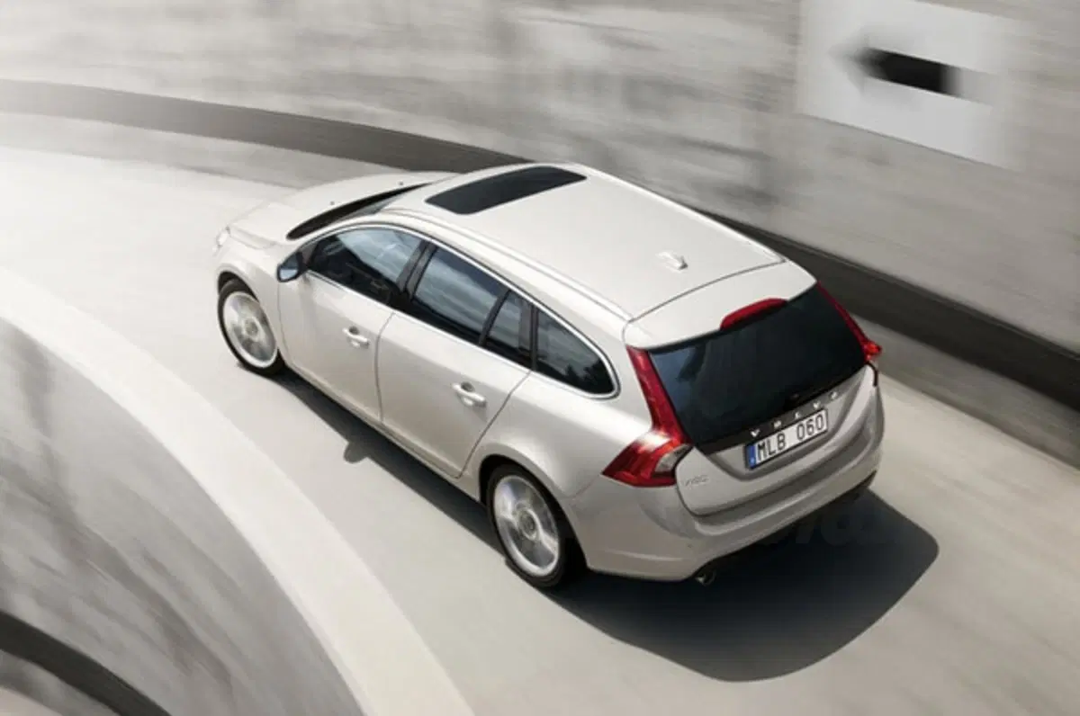 Volvo V60 e S60 T3 e T4 (2)