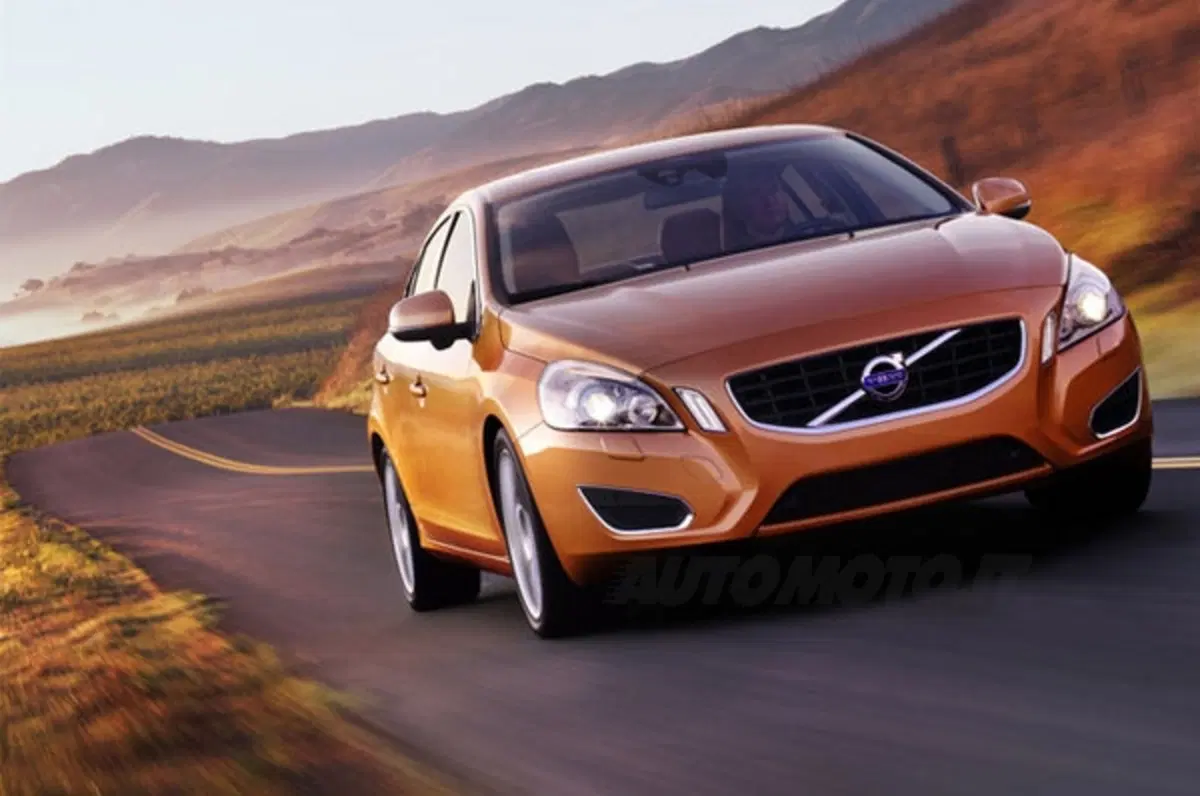 Volvo V60 e S60 T3 e T4 (4)