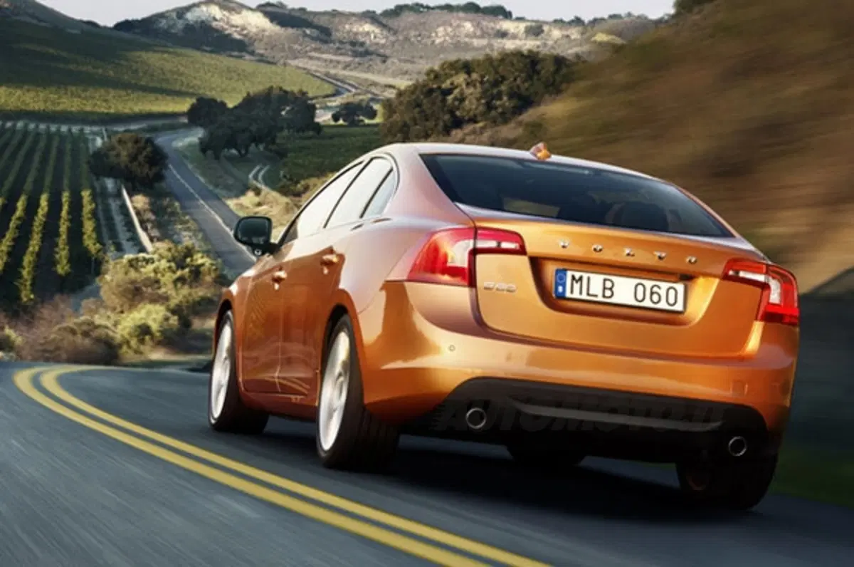 Volvo V60 e S60 T3 e T4 (5)