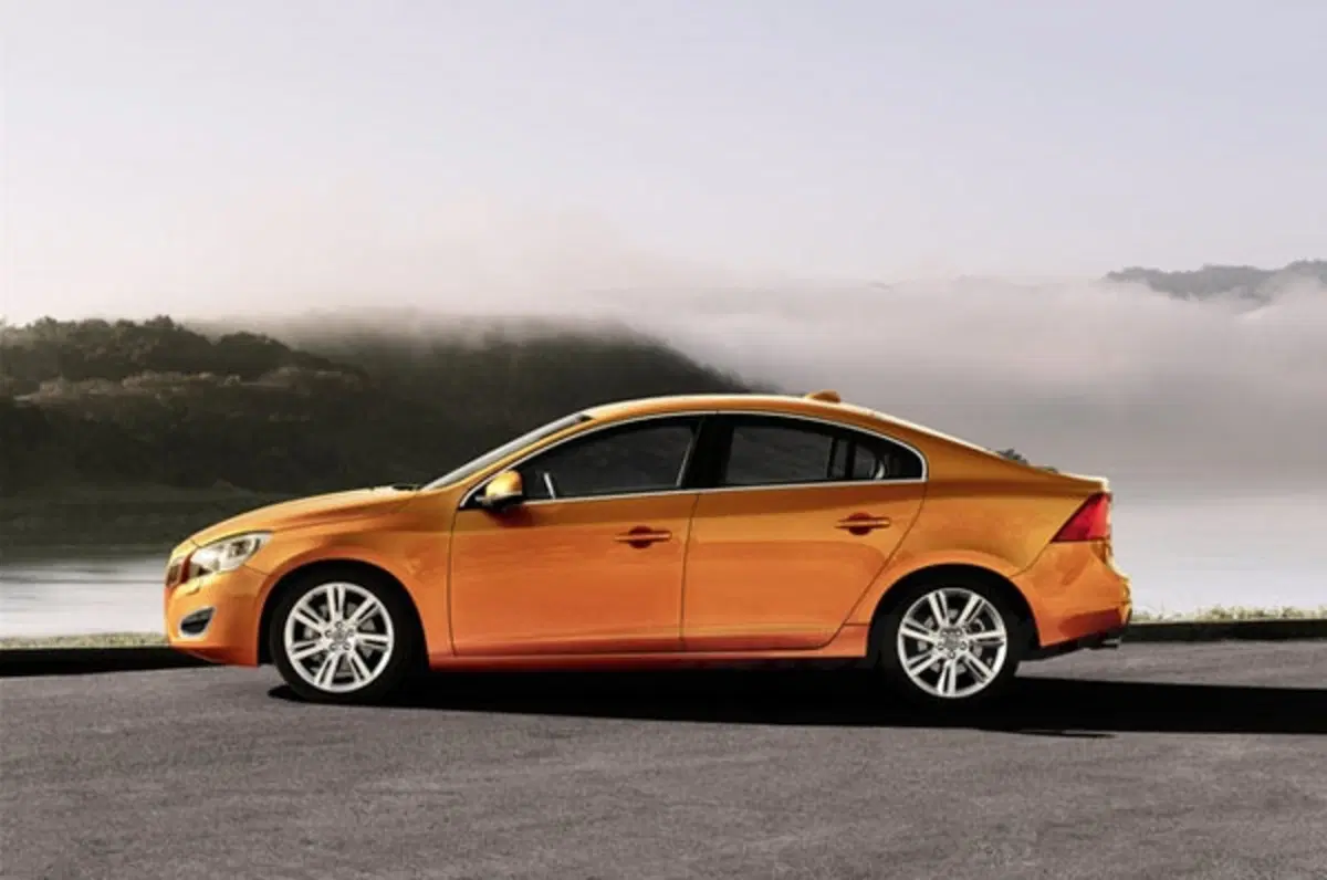 Volvo V60 e S60 T3 e T4 (6)