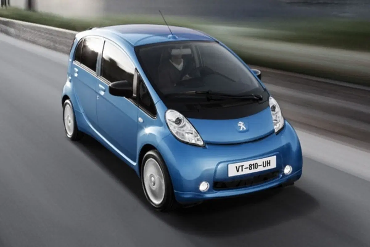 Peugeot iOn