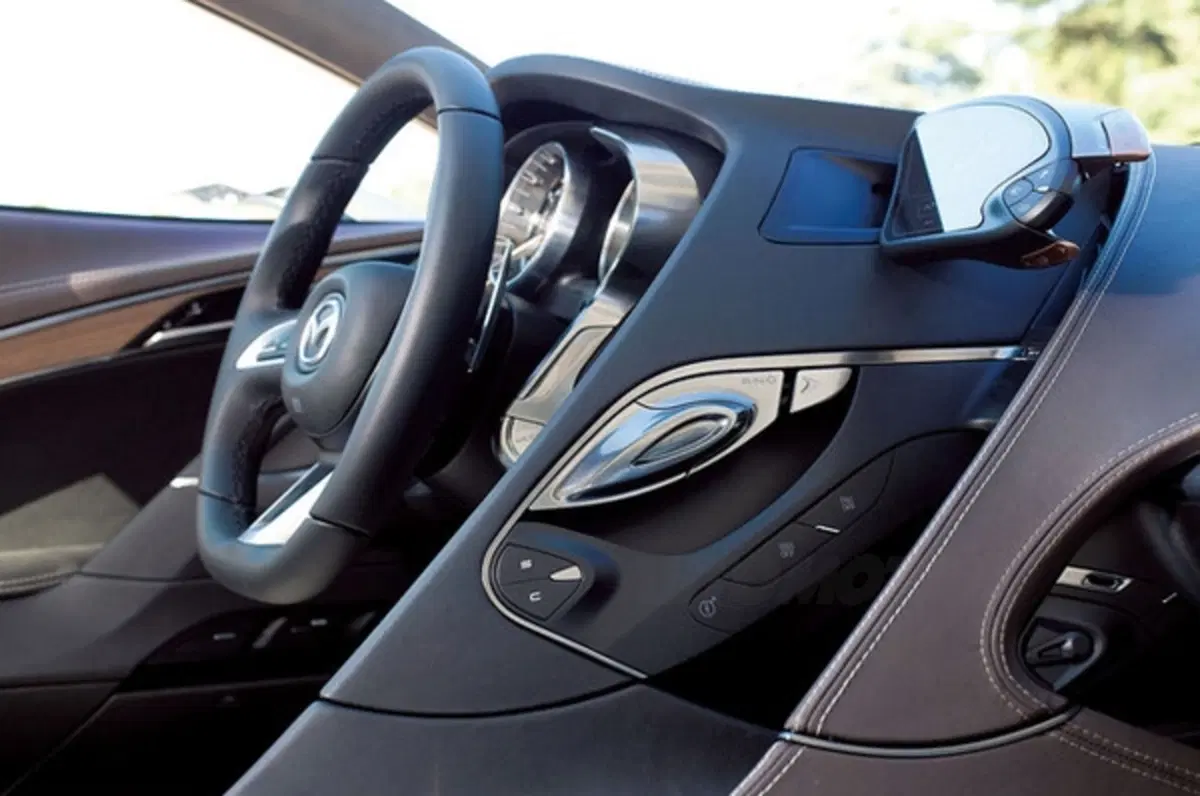 Mazda Shinari Concept (13)