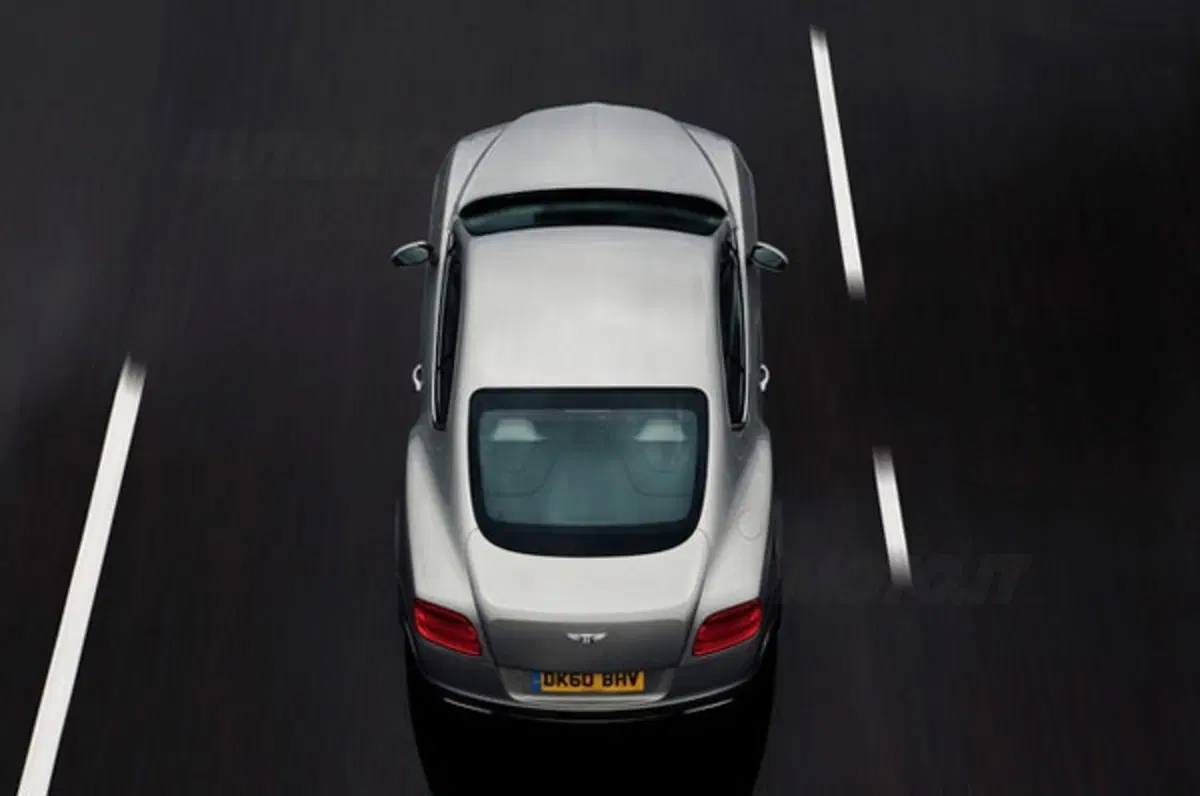 Nuova Bentley Continental GT (16)