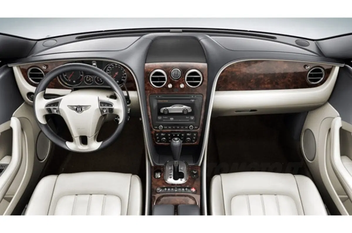 Nuova Bentley Continental GT (25)