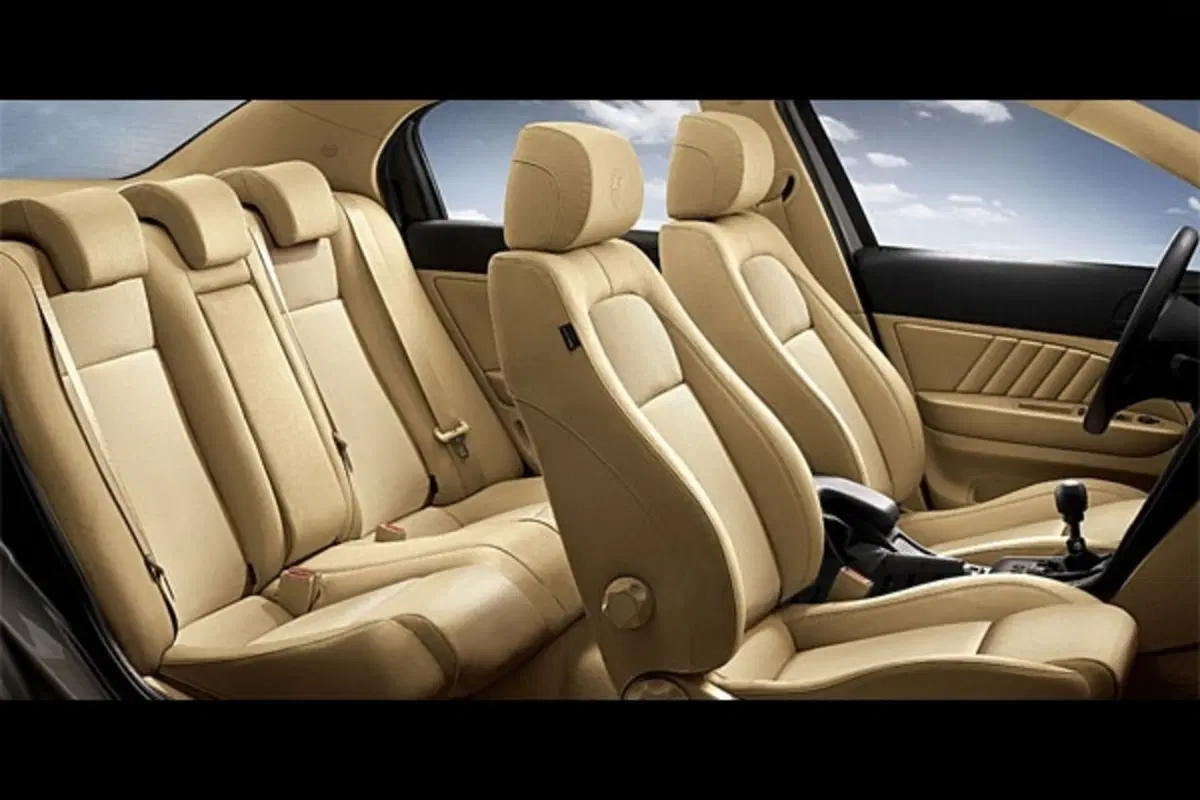 Alfa Romeo 159 m.y. 2011 (3)