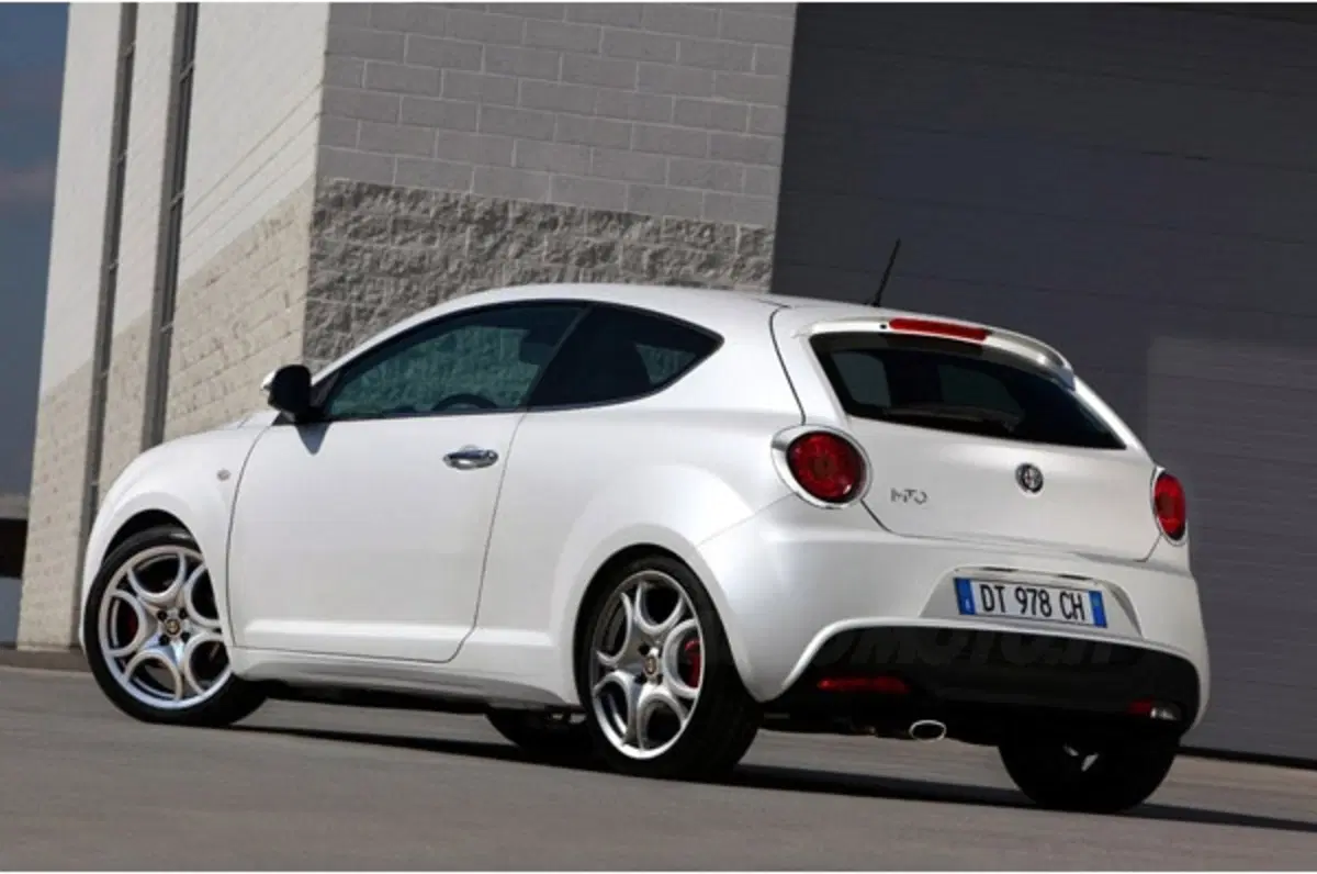 Alfa Romeo MiTo 1.3 JTDM-2 ECO (5)