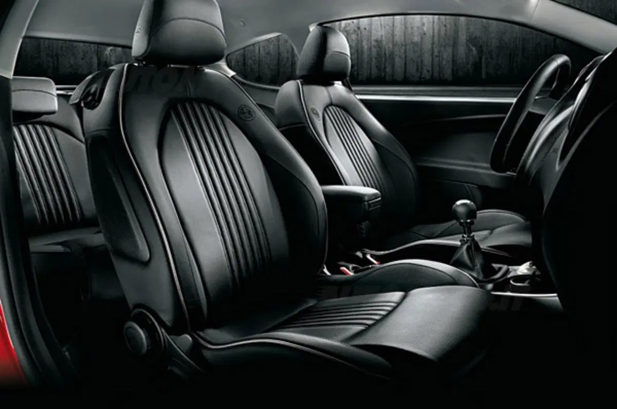 Alfa Romeo MiTo 1.3 JTDM-2 ECO (11)