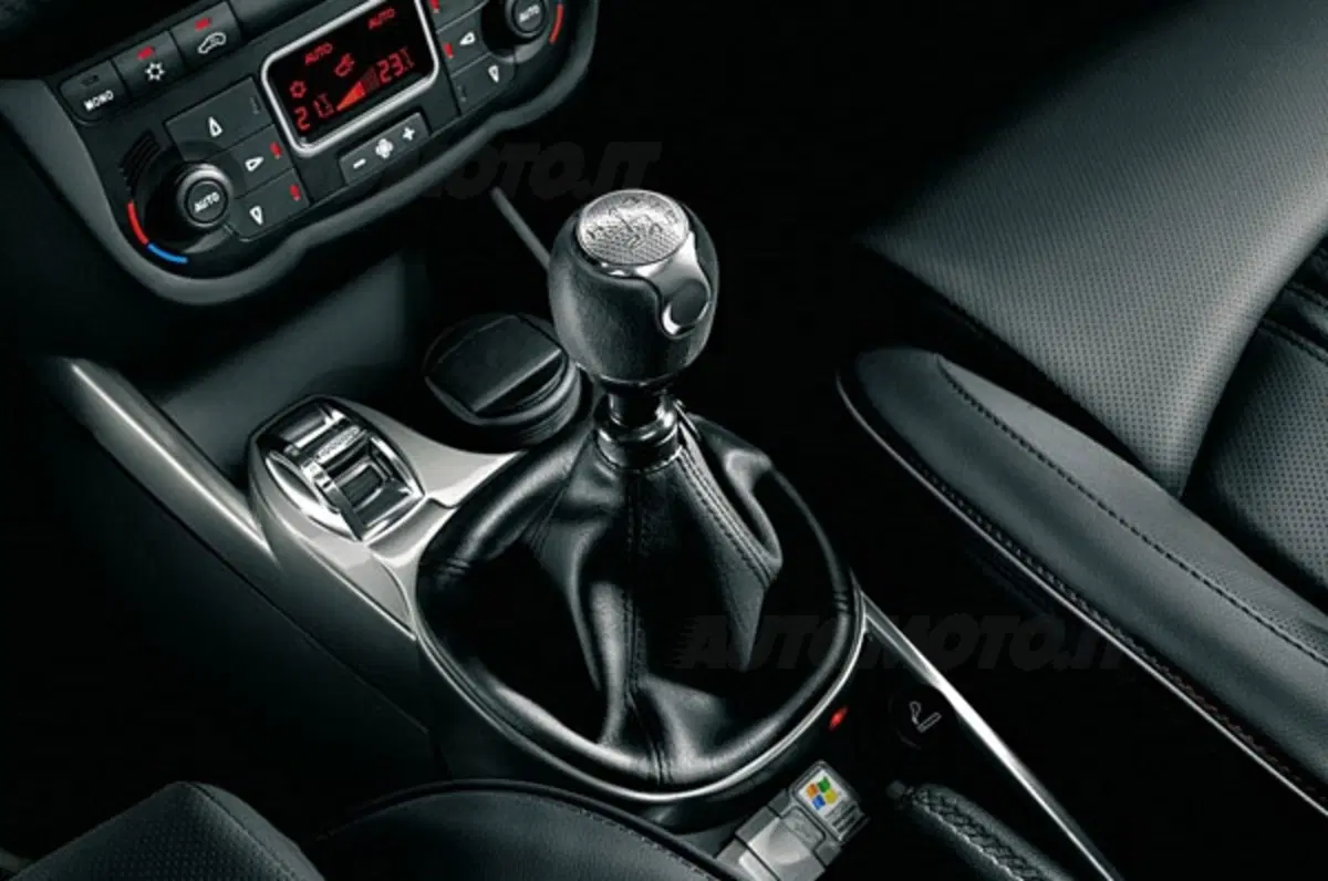 Alfa Romeo MiTo 1.3 JTDM-2 ECO (13)