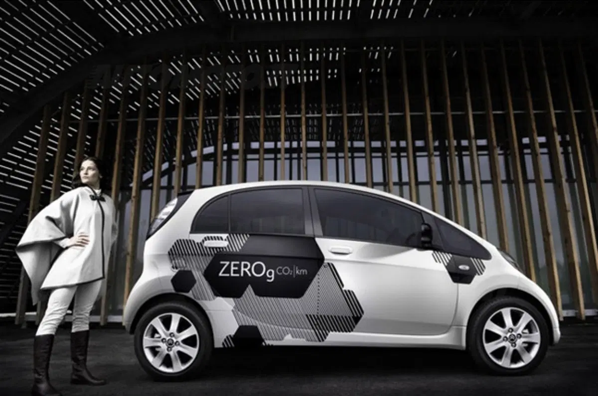 Citroen C-Zero (11)