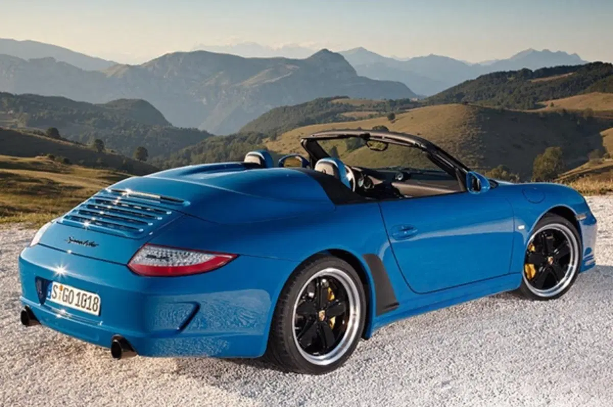 Porsche 911 Speedster (4)