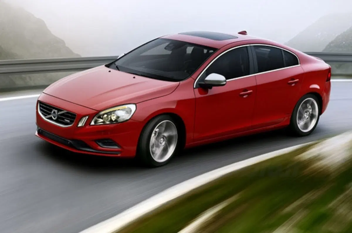 Volvo S60 e V60 R-Design (3)