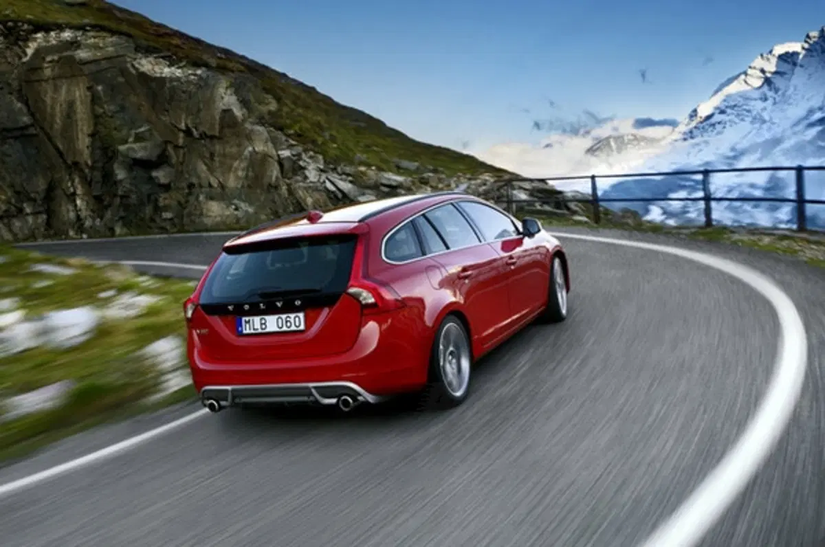 Volvo S60 e V60 R-Design (4)