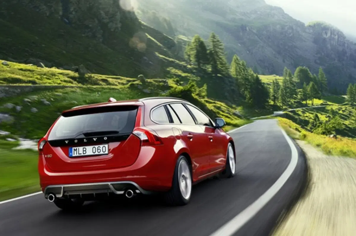 Volvo S60 e V60 R-Design (7)