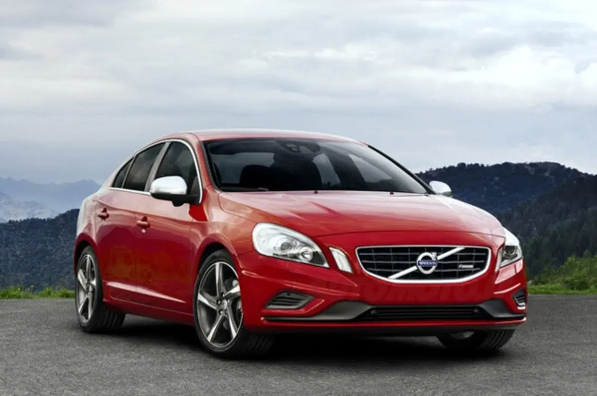 Volvo S60 e V60 R-Design (10)