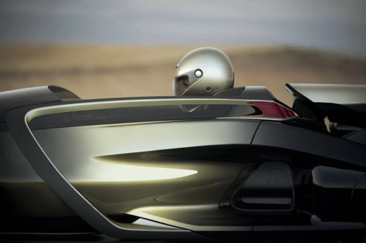 Peugeot EX1 (12)