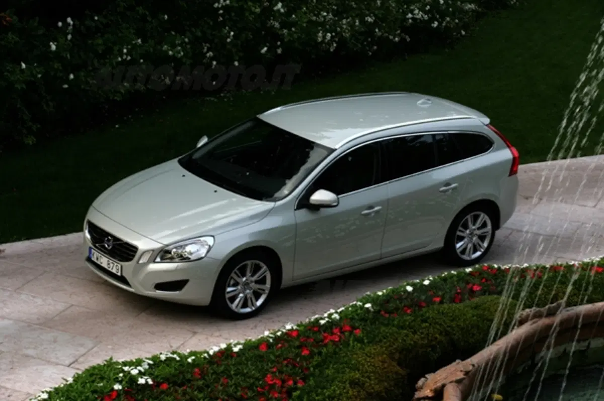 Volvo V60 (13)