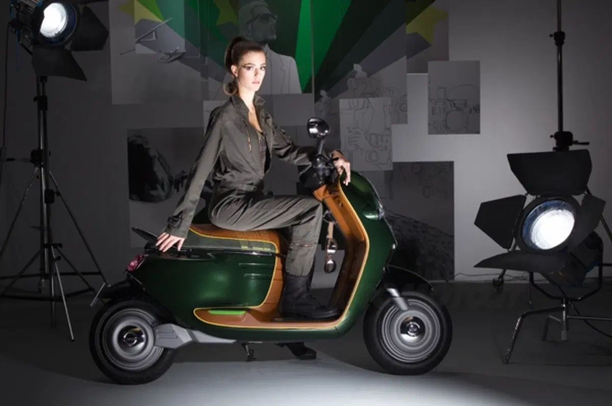 Mini Scooter E Concept (4)