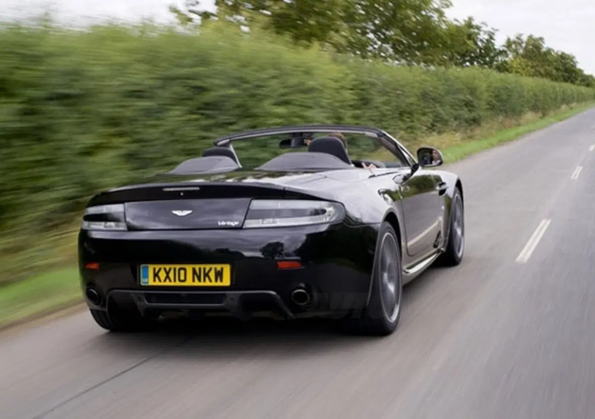 Aston Martin V8 Vantage N420 Roadster