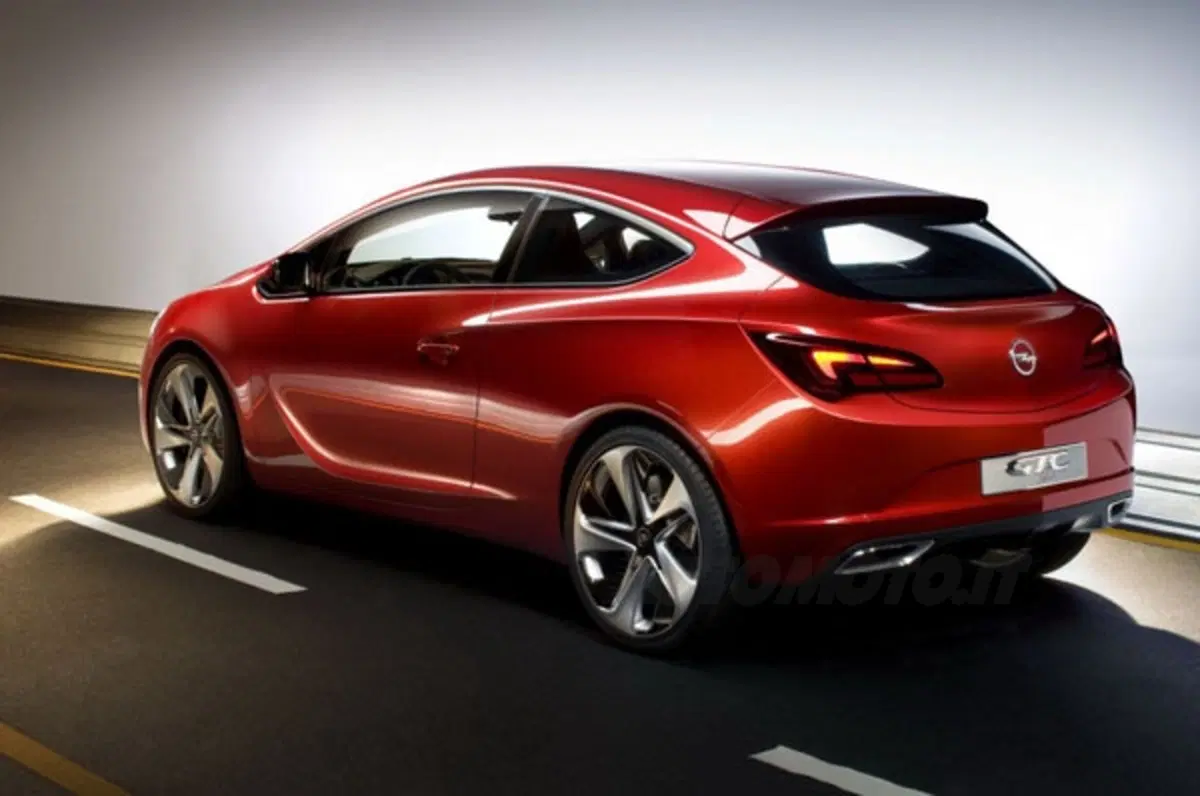 Opel Astra GTC Paris Concept (8)