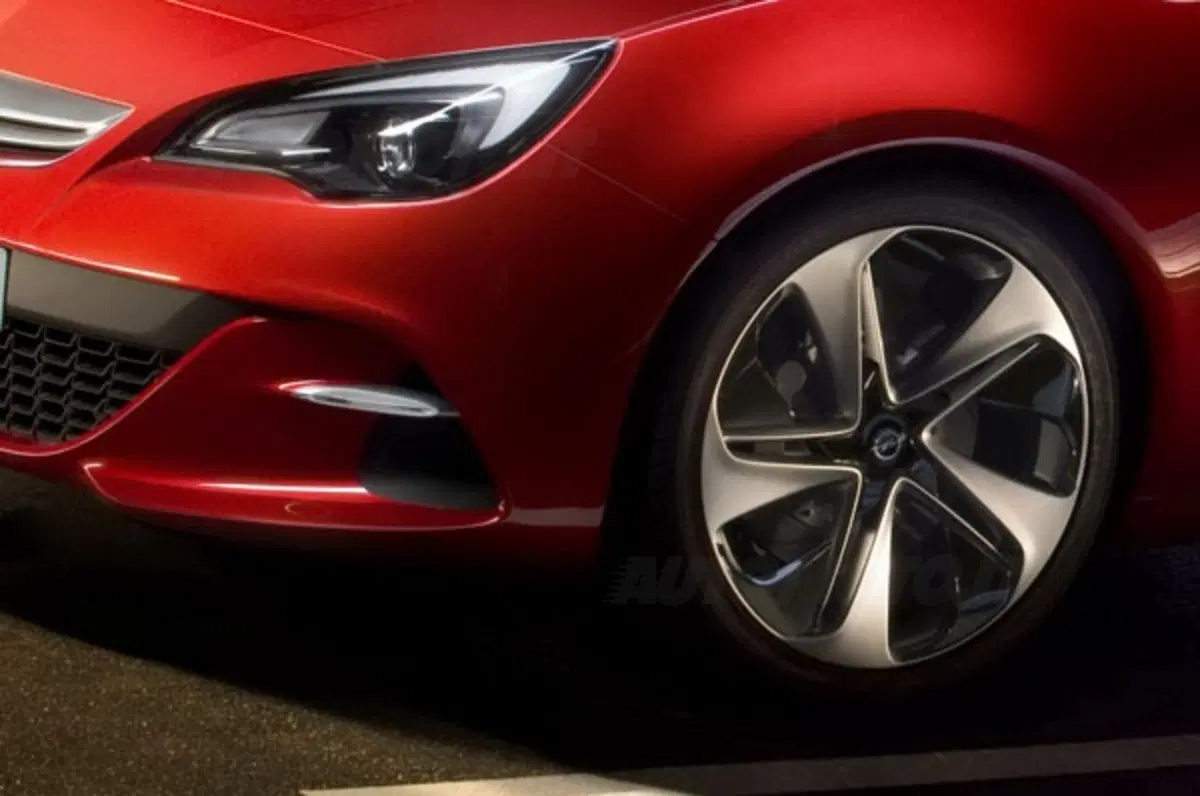 Opel Astra GTC Paris Concept (25)
