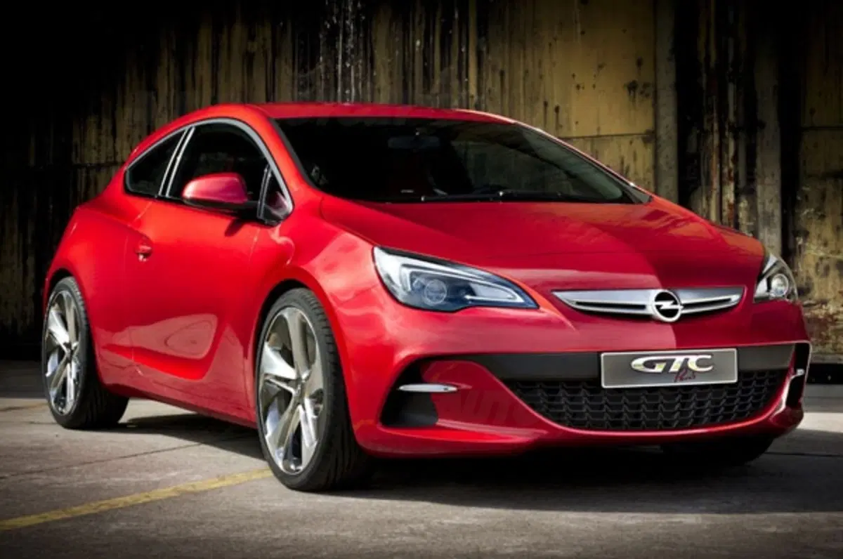 Opel Astra GTC Paris Concept (31)