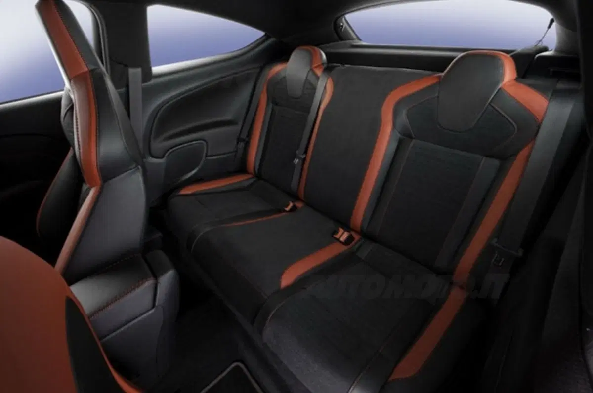 Opel Astra GTC Paris Concept (38)