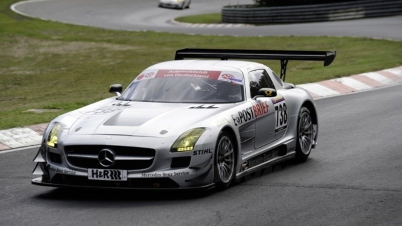Debutto al &#039;Ring per la Mercedes SLS AMG GT3
