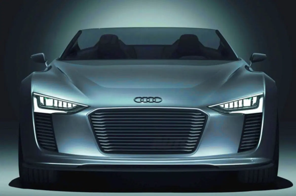 Audi e-Tron Spyder Concept (12)