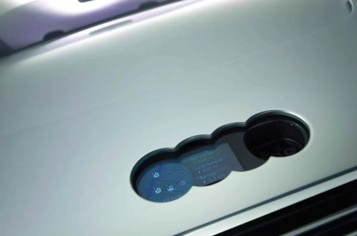 Audi e-Tron Spyder Concept (23)