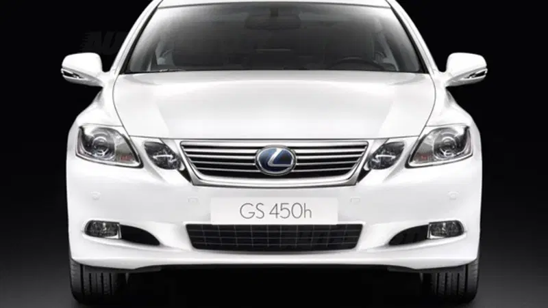 Lexus: 100% ibride entro il 2015