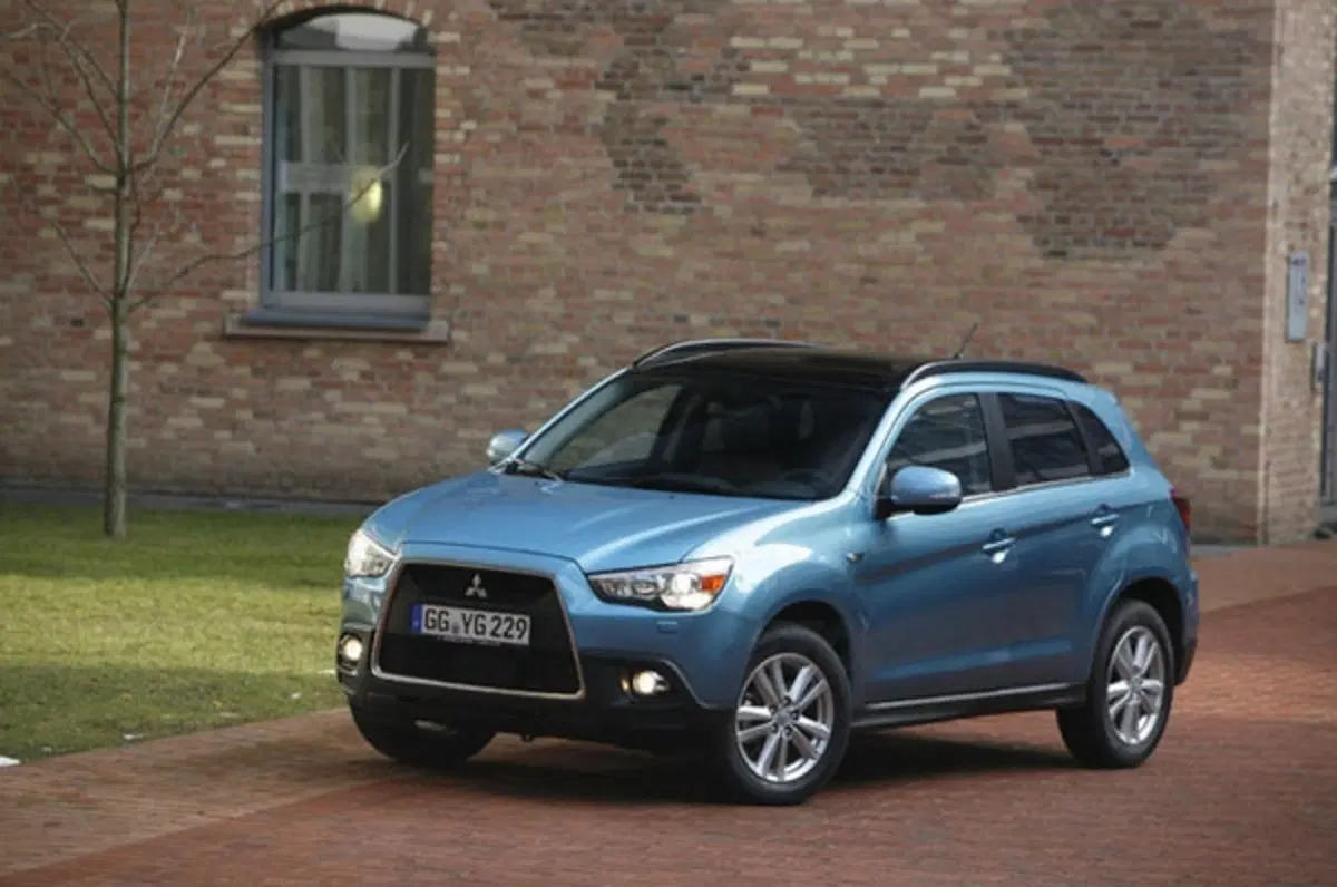 Mitsubishi ASX (4)
