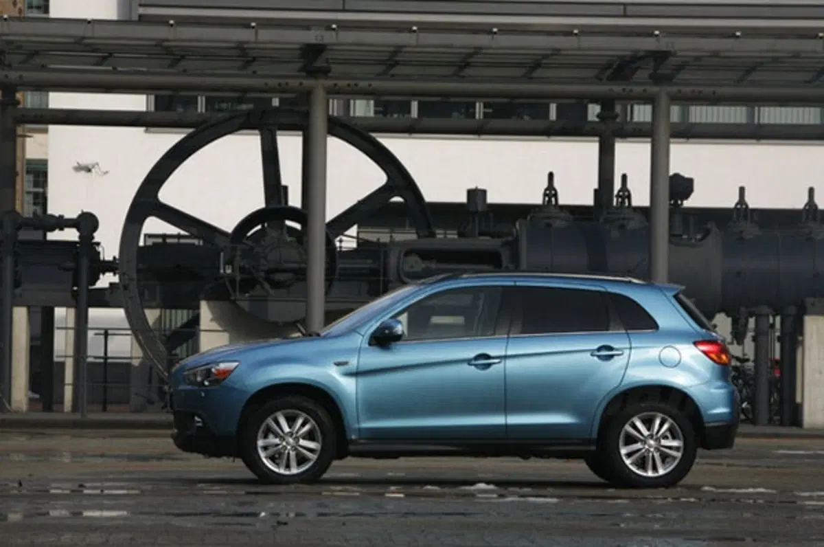 Mitsubishi ASX (6)