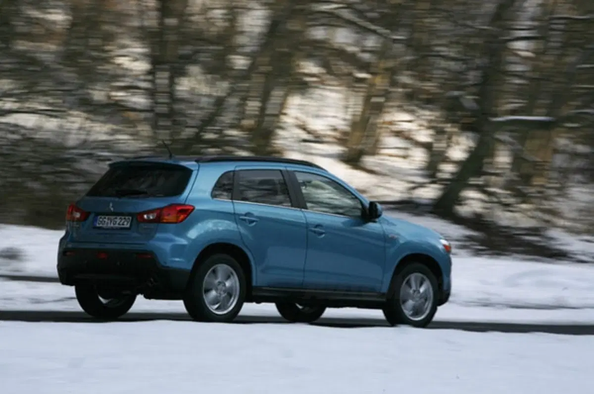 Mitsubishi ASX (9)