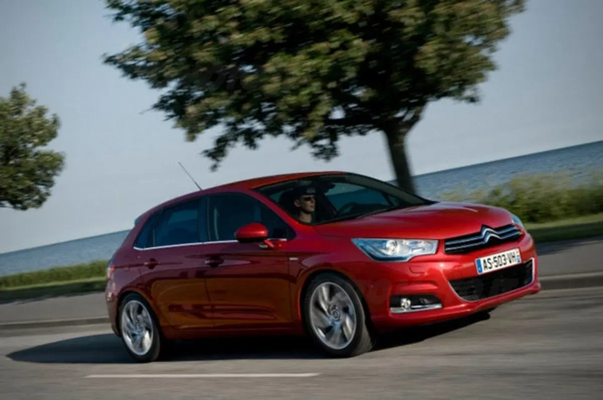 nuova Citroen C4: si parte da 16.300 euro (3)