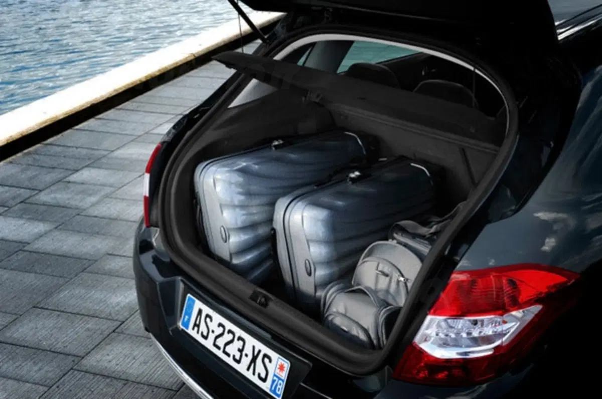 nuova Citroen C4: si parte da 16.300 euro (27)