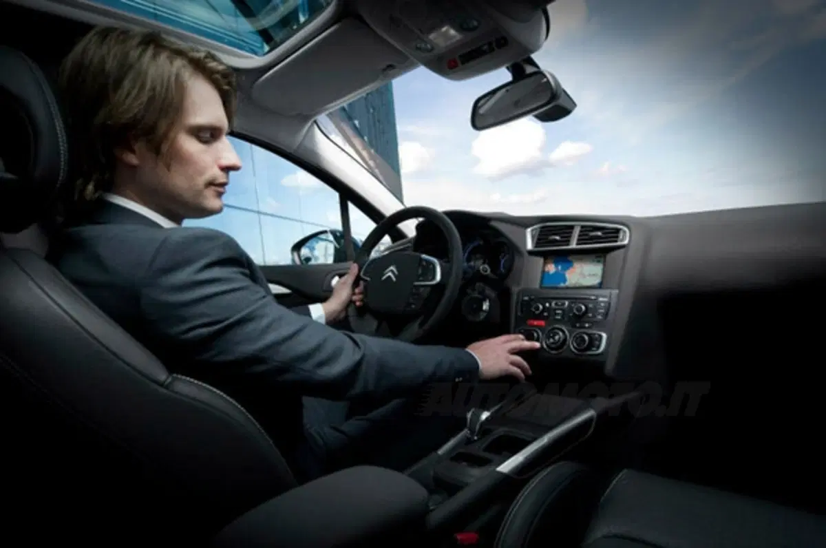 nuova Citroen C4: si parte da 16.300 euro (28)