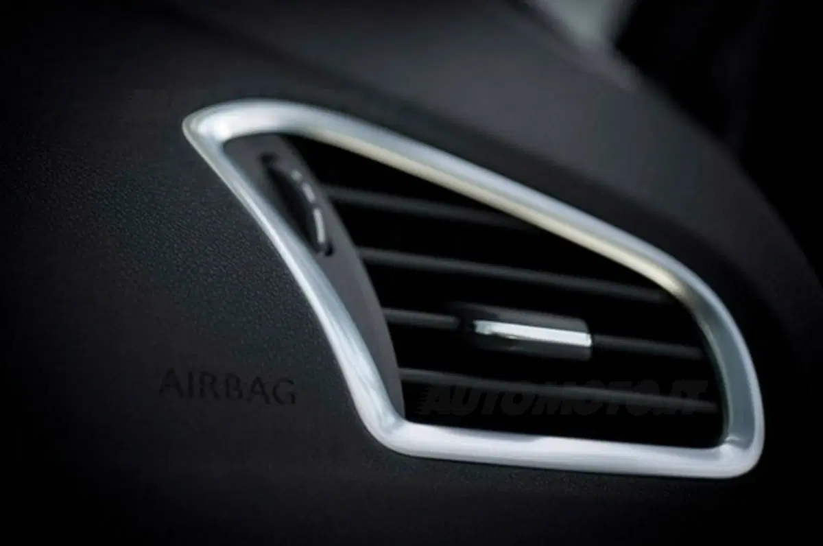 nuova Citroen C4: si parte da 16.300 euro (35)