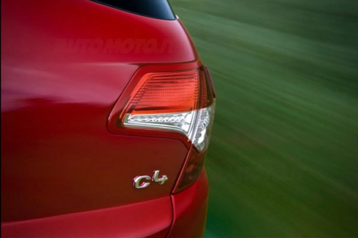nuova Citroen C4: si parte da 16.300 euro (37)